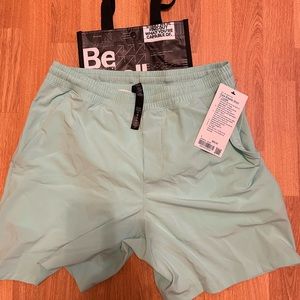 NEW Lululemon Pace Breaker Shorts 7” Lined